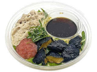 今週新発売のさっぱり味の食べものまとめ！『国産鶏むね肉と厚切りトマトゆで玉子のクラブハウスサンド』、『冷製パスタ　茄子と豚しゃぶ　梅ジュレ』など♪