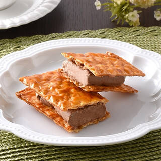 今週新発売のファミマスイーツまとめ！『モンブラン イタリア栗と和栗使用』、『南国白くま練乳ソフト いちご味』など♪