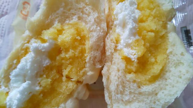 ふっくらパンにホイップがたっぷり♡『ホイップ系菓子パン』のトレンド「食べたい」人気ランキングTOP3