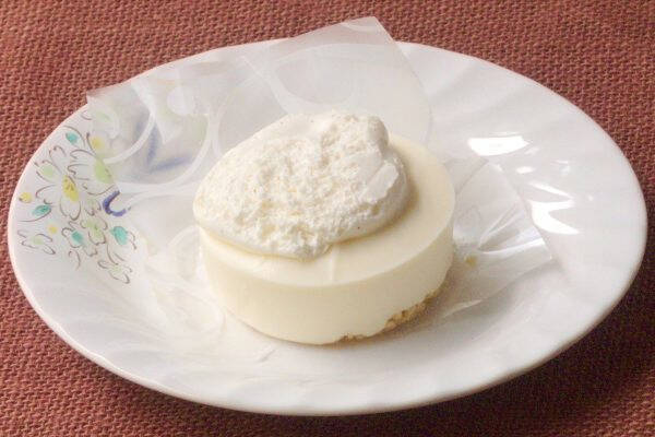 セブンの夏はお汁粉仕立て！？　豆にココナツごちゃまぜだ！：今週のコンビニスイーツランキング