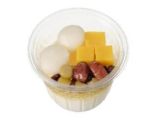 セブンの夏はお汁粉仕立て！？　豆にココナツごちゃまぜだ！：今週のコンビニスイーツランキング