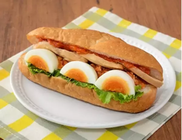 「今週新発売のたまご味まとめ！『たまごスフレ』、『焦がしにんにくマヨたまごてりやき』など♪」の画像