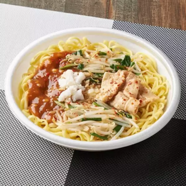 「今週新発売の醤油味まとめ！『醤油焼おにぎり』、『極太麺！コク旨醤油の油そば』など♪」の画像