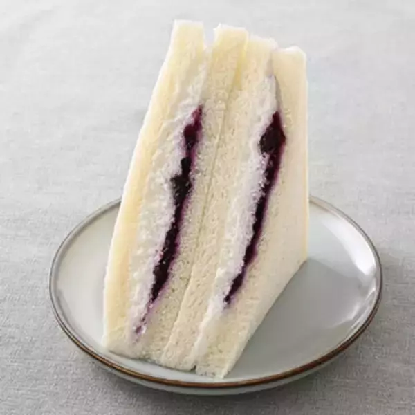 「今週新発売のホイップまとめ！『森半　抹茶ミルクパン』、『森半　ふわもちパンケーキ　抹茶』など♪」の画像