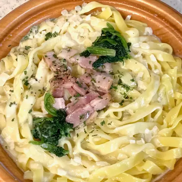 「あなたはこってり派？さっぱり派？『コンビニパスタ』の「おすすめ」人気ランキングTOP3」の画像