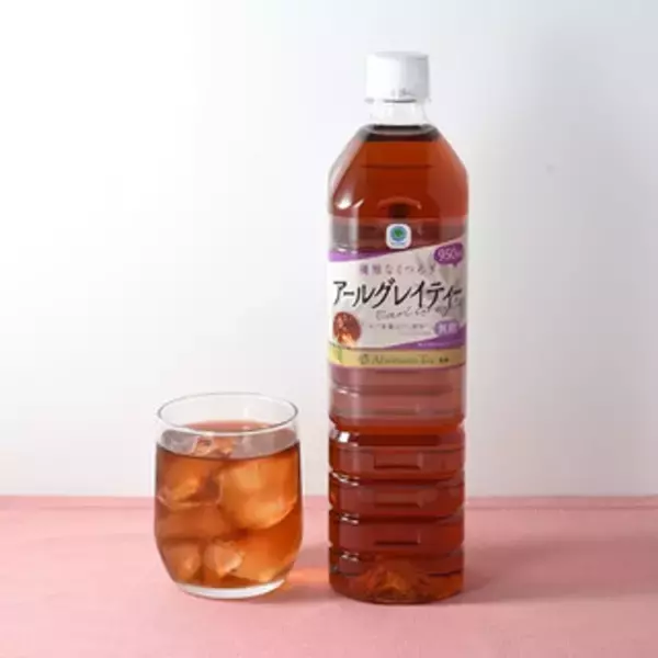 「今週新発売のドリンクまとめ！『ダブル　抹茶　ティー　ラテ』、『ストロベリー　＆　ユースベリー　ティー』など♪」の画像