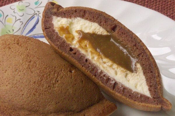 ローソンどらもっち、人気フレーバーで華麗に登場！　盛りすぎもあるよ！：今週のコンビニスイーツランキング