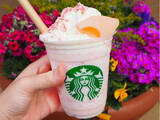 「【スタバ新作】春のさくらシリーズ2022！今年の新作フラペチーノは、ピンクの生八ッ橋をトッピング♪」の画像3