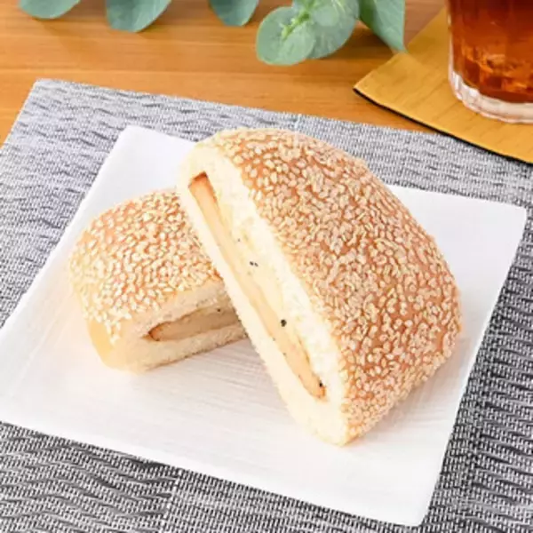 「今週新発売のマヨネーズ味まとめ！『ザク切りポテト＆ビーフ　ハラペーニョマヨ』、『ご愛顧おにぎり　具たっぷりツナマヨネーズ』など♪」の画像