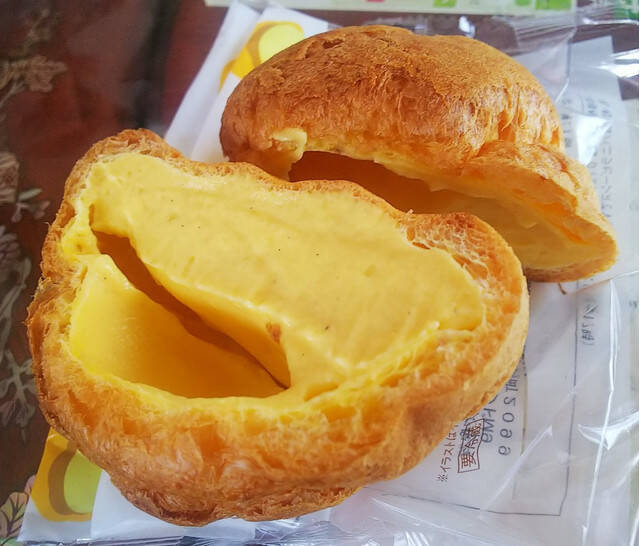 じゅわっと溢れるひんやりクリームにハマる♡『シュークリーム』の「おすすめ」人気ランキングTOP3