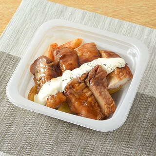 今週新発売のマヨネーズ味まとめ！『手巻おにぎり　海老マヨネーズ』、『炙りベーコンおむすび　チーズマヨネーズ入』など♪