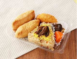 今週新発売の寿司まとめ！『もったいない手巻寿司　サーモンわさび醤油』、『いなり』など♪