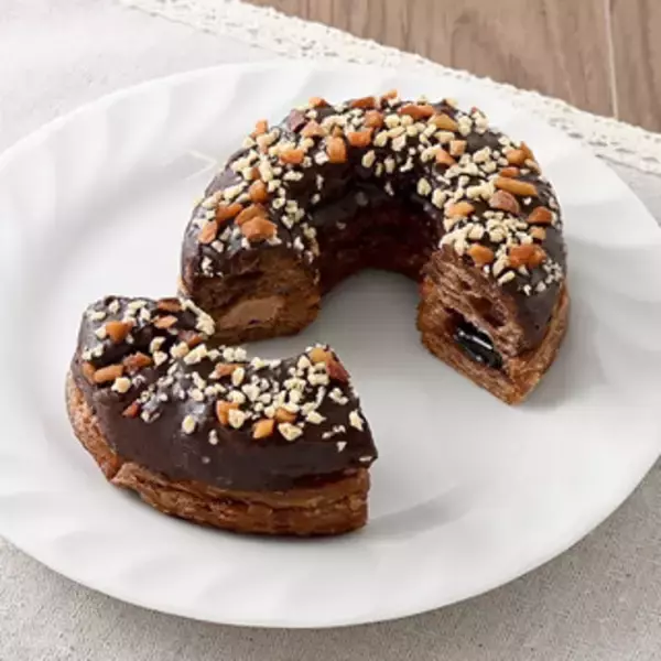 「今週新発売のホイップまとめ！『プリンシフォンスティックケーキ』、『栃木県産とちあいか使用いちごクリームパイ』など♪」の画像