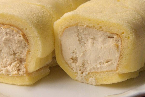 ローソン新作どらもっち！　抹茶入って風味豊かな二層仕立て！：今週のコンビニスイーツランキング