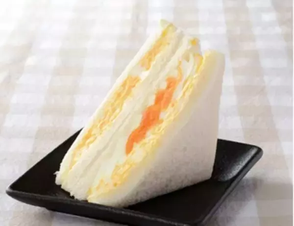 「今週新発売の卵まとめ！『海老ブロッコリーサラダロール』、『大きなおむすび　たらこ・すじこ・明太子』など♪」の画像