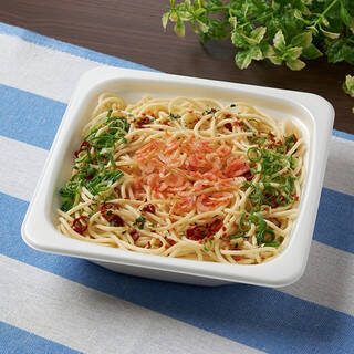 今週新発売のファミマ麺まとめ！『濃厚チーズソースのマッケンチーズグラタン』、『チキンとさつまいもの濃厚クリームグラタン』など♪