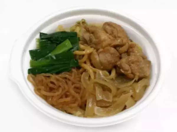 「今週新発売のうどんまとめ！『鶏すき鍋うどん入り』、『パリパリ麺のサラダ』など♪」の画像