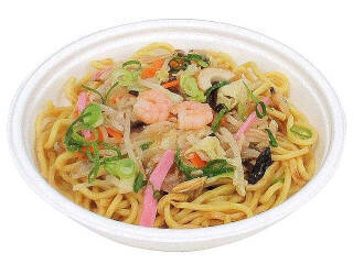 今週新発売のうどんまとめ！『鶏すき鍋うどん入り』、『パリパリ麺のサラダ』など♪