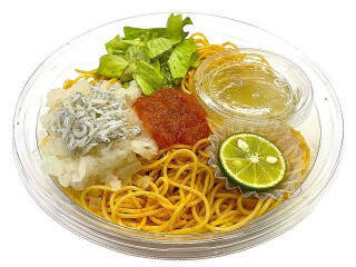 今週新発売のパスタまとめ！『冷製パスタ　夏野菜と生ハムのトマトソース』、『冷製生パスタ　海老と和風だし醤油』など♪