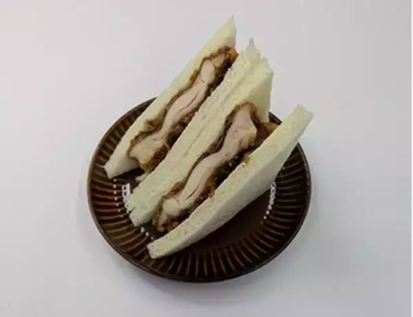 「今週新発売の唐揚げまとめ！『でからあげクン　３種ＭＩＸ味』、『旨チリ鶏から揚げバーガー』など♪」の画像