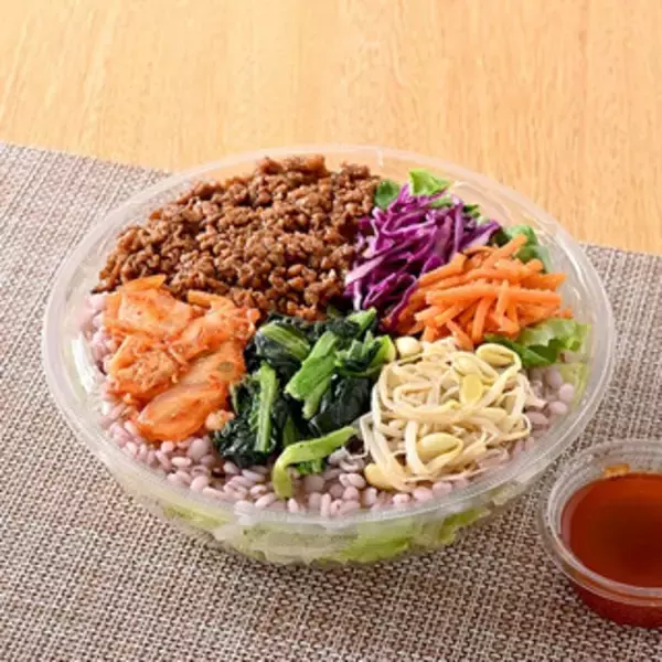 「今週新発売のファミマお惣菜まとめ！『たんぱく質６．８ｇタンスティック　ハリッサ風味』、『さわやかな柚子の香りいか柚子七味焼き』など♪」の画像