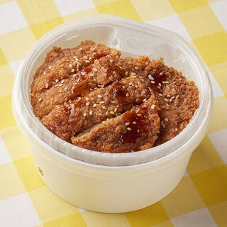 今週新発売の丼ものまとめ！『１食分の野菜が摂れる　ビビンパ丼　麦入りご飯』、『静岡県水揚げまぐろ使用　まぐろたたき丼』など♪