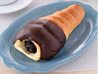 今週新発売のファミマパンまとめ！『いちごのフルーツサンド』、『ミニパリジャンチリチキン』など♪