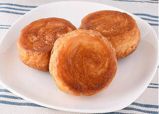 今週新発売のファミマパンまとめ！『いちごのフルーツサンド』、『ミニパリジャンチリチキン』など♪