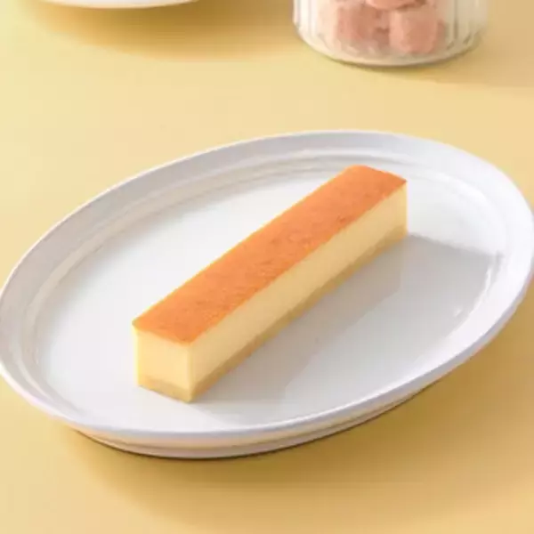 「今週新発売のコンビニケーキまとめ！『かじる紅茶チーズケーキ　アッサム仕立て』、『チョコ生サンド』など♪」の画像
