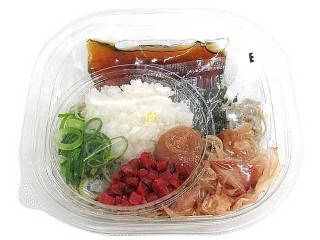 【2026年4月第5週】コンビニ麺・コンビニパスタの新商品！パリパリ麺サラダや別府冷麺など個性派麺まとめ