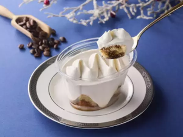 「今週新発売のクリーミーな食べものまとめ！『白いチョコミントアイスバー』、『金のワッフルコーン　マダガスカルバニラ』など♪」の画像