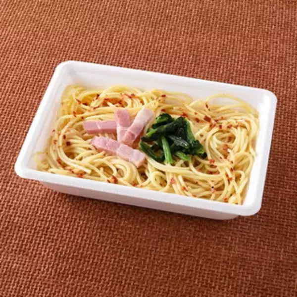 「今週新発売のファミマ麺」の画像