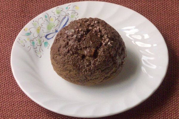 ファミマに来たのはサクサクサンド！　間にキャラメルパリッとろ！：今週のコンビニスイーツランキング