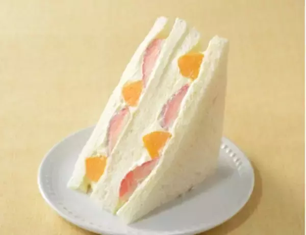 「今週新発売のローソンパンまとめ！『ベイクドチーズケーキ風パン』、『パンケーキ　メープル＆マーガリン』など♪」の画像