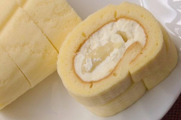 ファミマのバウムはしっとりCool！　グレーズシャリシャリ甘香ばしい！：今週のコンビニスイーツランキング