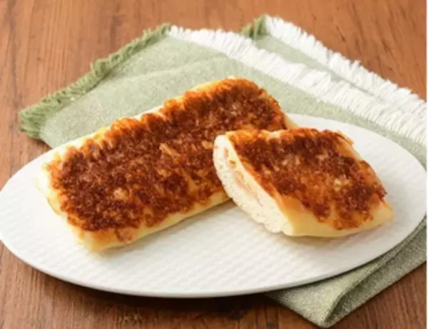 「今週新発売のローソンパンまとめ！『ショコラクイニーアマン』、『もっちりとしたパニーニ　ハムチーズ』など♪」の画像