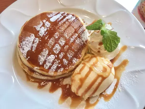 「食べれば幸せなふわふわ食感♡『パンケーキ』のトレンド「食べたい」人気ランキングTOP3」の画像