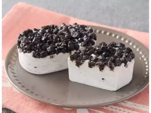 「セブンが贈る和洋折衷わらび餅！？　その見た目はまさしくアレ！：今週のコンビニスイーツランキング」の画像