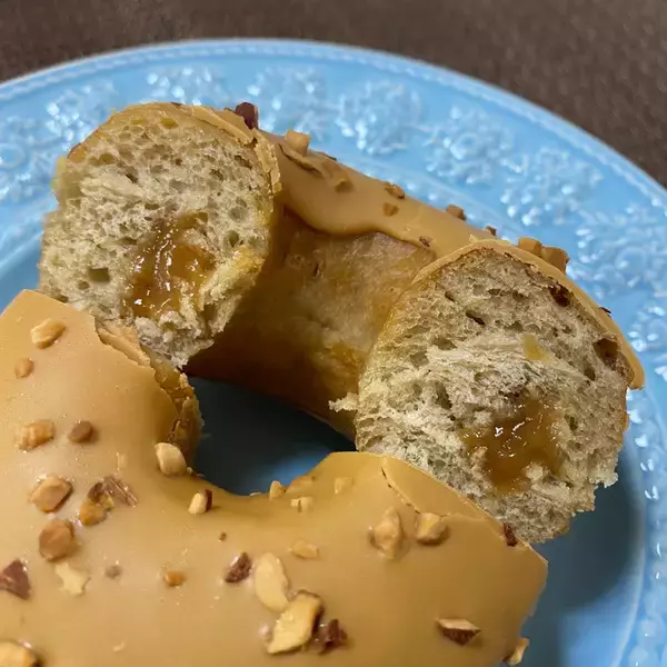 「アーモンドのカリカリ食感がたまらない♪『アーモンド系ドーナツ』の「食べたい」人気ランキング」の画像