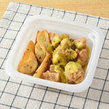 「今週新発売のファミマお惣菜まとめ！『たんぱく質１０．１ｇサラダチキンバー　トマトバジルチーズ』、『ハニーマスタードチキン』など♪」の画像3