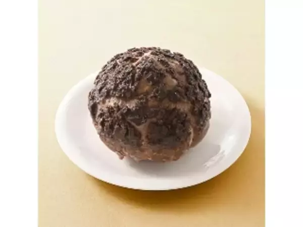 「ファミマ期待の新コラボ！　シューにクレープ大人のお味！？：今週のコンビニスイーツランキング」の画像