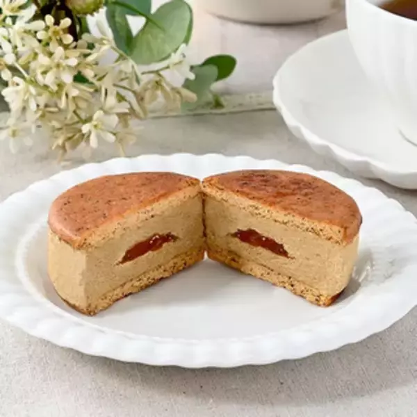 「今週新発売のファミリーマートまとめ！『ファミマ・ベーカリー はちみつマーガリンサンド』、『窯出しプリンのパフェ』など♪」の画像