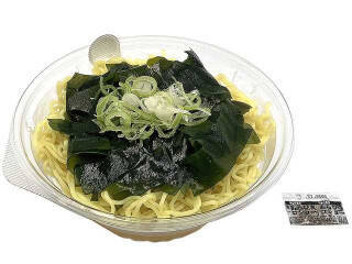 今週新発売のコンビニラーメンまとめ！『メラメラ燃える炎のウマ辛味噌ラーメン』、『大盛ラーメンサラダ　チキンタルタルソース』など♪