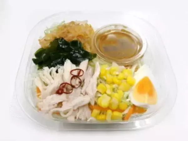 「今週新発売のコンビニラーメンまとめ！『メラメラ燃える炎のウマ辛味噌ラーメン』、『大盛ラーメンサラダ　チキンタルタルソース』など♪」の画像