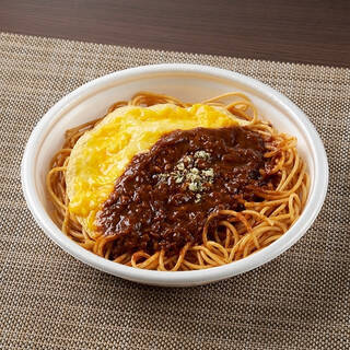 今週新発売のコンビニパスタまとめ！『プリプリ海老のパスタサラダ』、『重亭監修　オムボロネーゼ』など♪