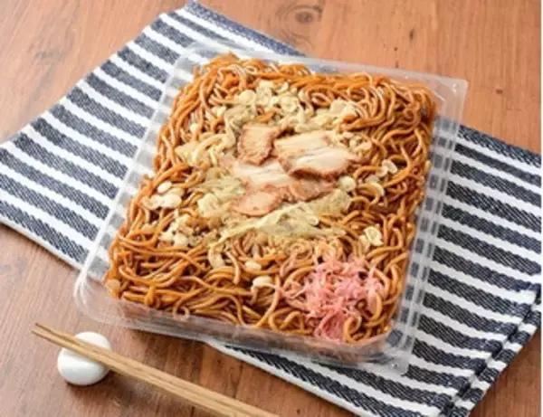 「今週新発売のボリュームのある食べものまとめ！『チョコレートパフェ　コーヒーゼリー入り』、『アメリカンクラブハウスサンド』など♪」の画像