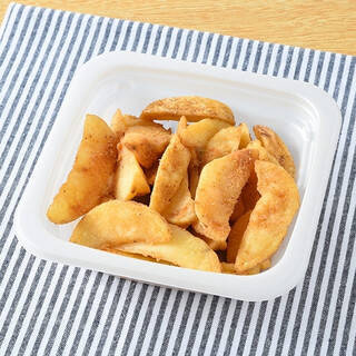 今週新発売のファミマお惣菜まとめ！『揚げ茄子とほうれん草のおひたし』、『さつまいもとかぼちゃのデリサラダメープル＆チーズソース』など♪