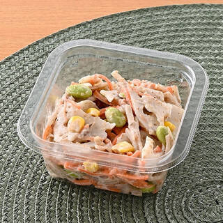 今週新発売のファミマお惣菜まとめ！『揚げ茄子とほうれん草のおひたし』、『さつまいもとかぼちゃのデリサラダメープル＆チーズソース』など♪