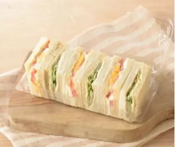 「今週新発売のマヨネーズ味まとめ！『あつあつオーブン焼き　じゃがいもマヨ』、『大きなおにぎり　辛旨チャーハン＆ツナコーンマヨネーズ』など♪」の画像