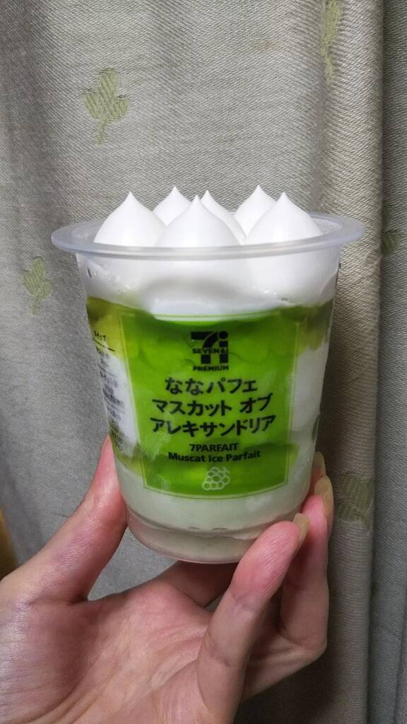 【2022年8月】セブンスイーツ月間ランキングTOP10！